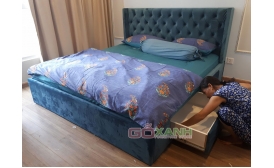 Giường ngủ bọc vải nhung màu xanh